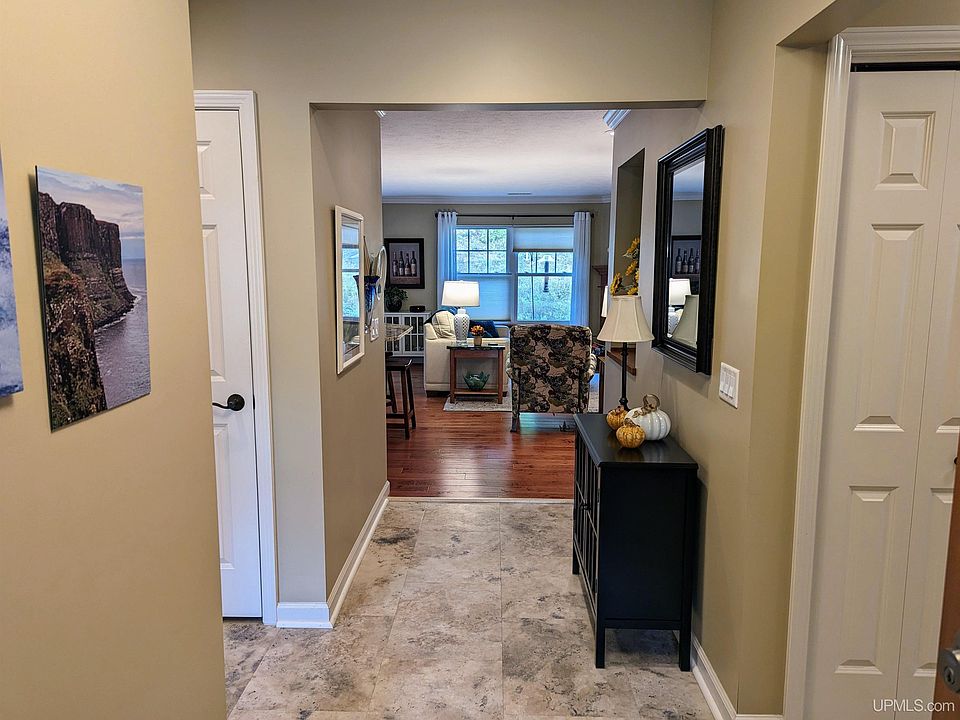 622 Brookstone Ct Marquette MI 49855 Zillow