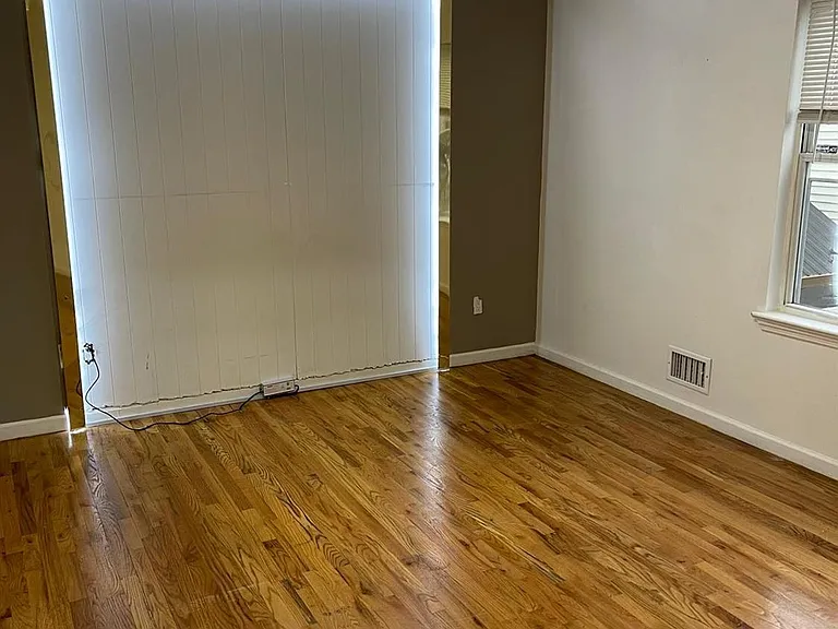 1089 Magnolia Ave — Photo 6