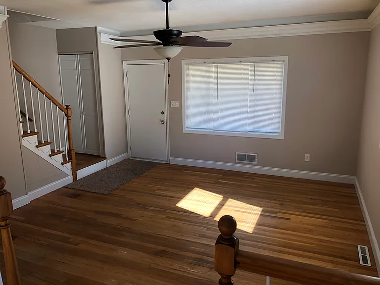 1760 Langport Ave — Photo 5