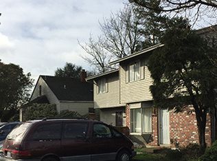 9817 NE Glisan St, Portland, OR