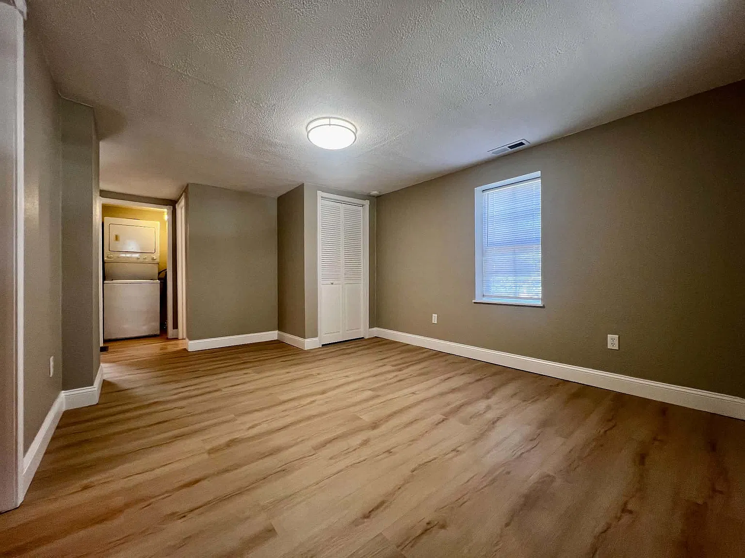 2 bed, 756 sqft, $950 — Photo 3