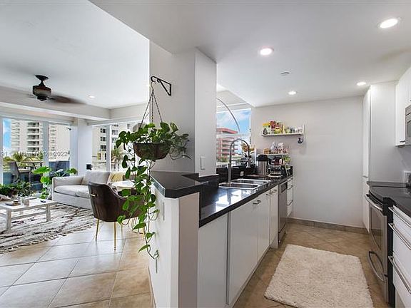 3rd image of 200 Ocean Dr APT 6A