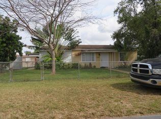 6845 SW 18th St, Miami, FL 33155