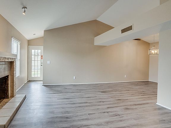 3rd image of 4129 E Alta Mesa Ave