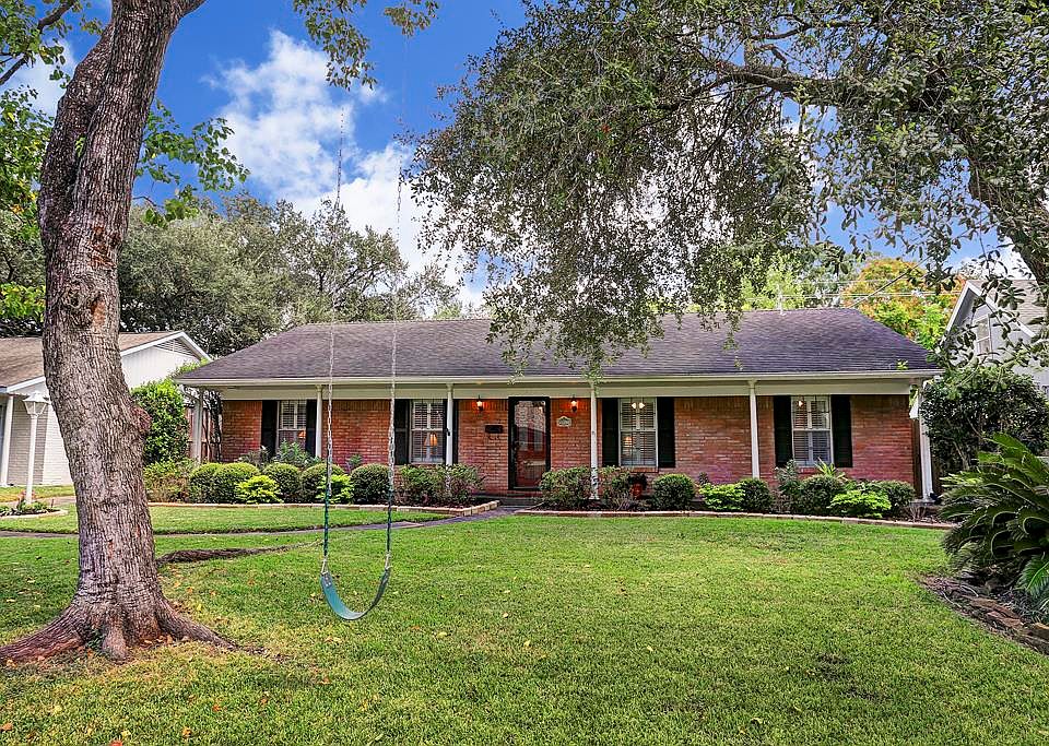 1st image of 3011 Rockyridge Dr