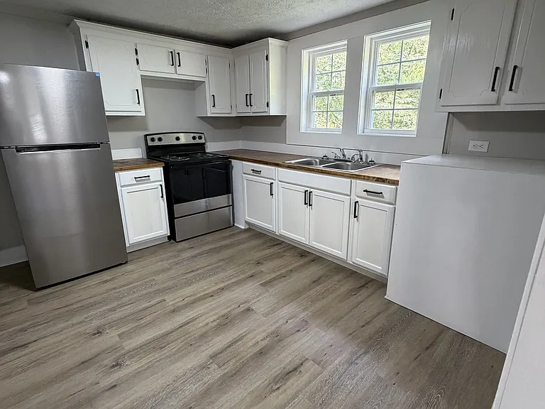 483 Purdy Rd — Photo 5