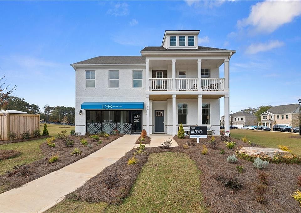 1st image of 200 Chiswick Loop