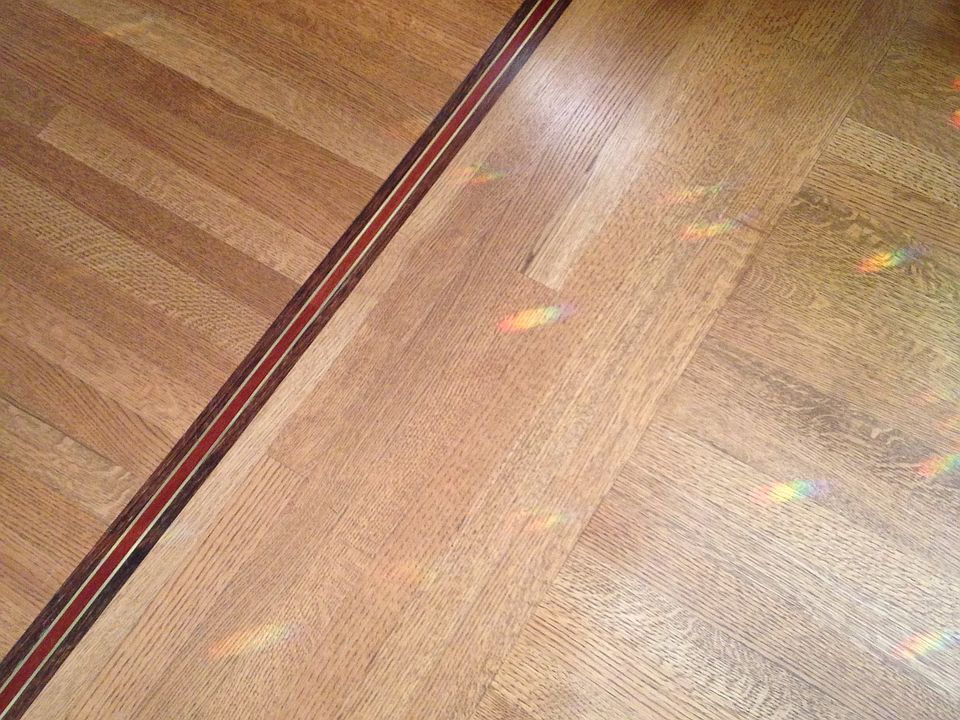 Oak floor inlay