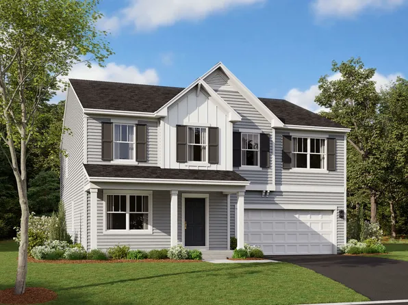 481 Marston St, South Elgin, IL 60177