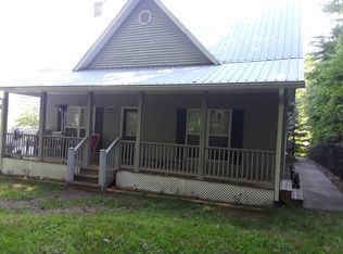 52 Cross Creek Cir, Sylva, NC 28779