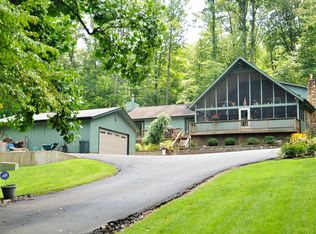 12929 W Baker Hollow Rd, Columbus, IN 47201