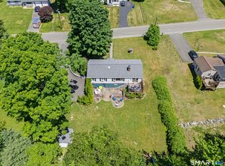 16 Westview Drive, Bethel, CT 06801