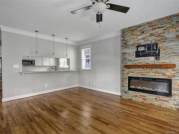 5th image of 602 W 19th St