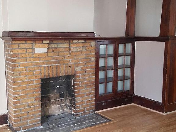 3rd image of 2807 Linden Ave