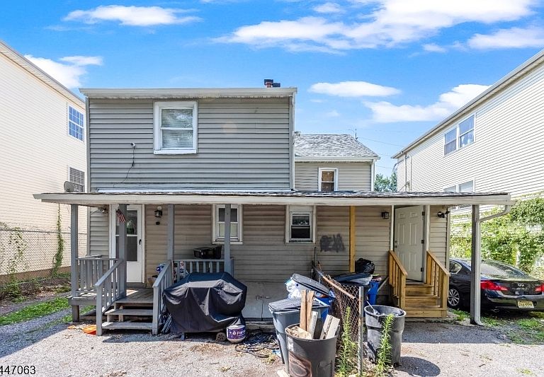 Listing photo 5