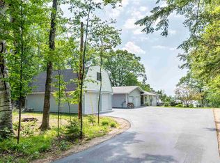 8876 Paradise Trl, Carp Lake, MI 49718