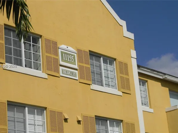 11155 SW 5th Pl APT 306, Hollywood, FL 33025