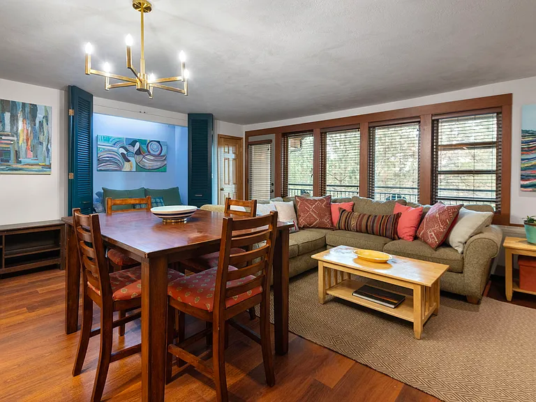 SW Century Dr — Photo 10