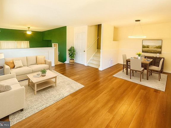 3rd image of 5070 Winfield Ct