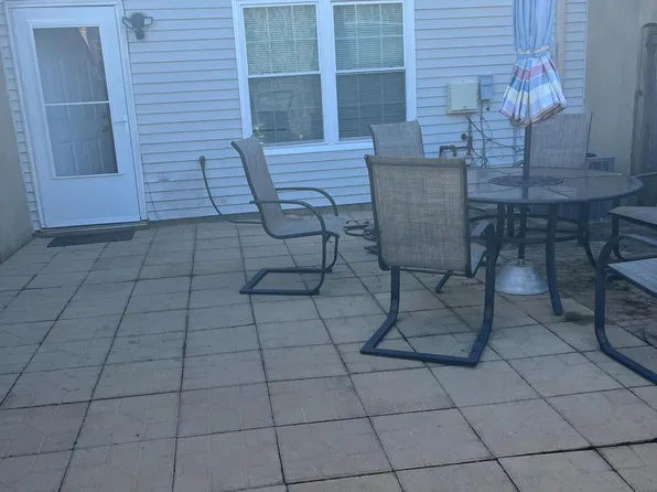 14684 Cloverdale Rd, Woodbridge, VA 22193