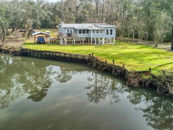 12855 Woodhaven Dairy Rd, Silverhill, AL 36576