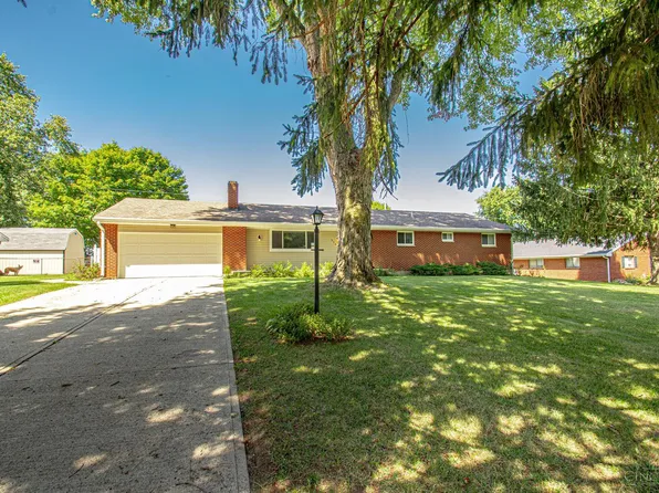 526 Wilson Dr, Xenia, OH 45385