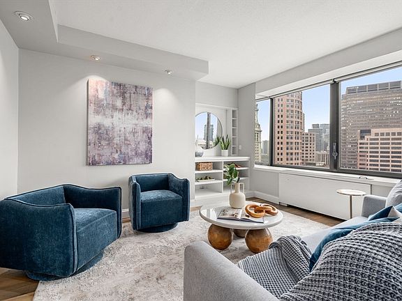 4th image of 65 E India Row APT 26H