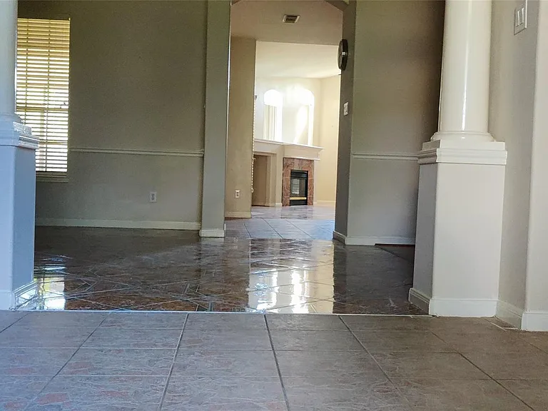 3302 E Cedar Hollow Dr — Photo 5