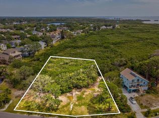 2 & 4 Sea Breeze Dr, Tarpon Springs, FL 34689