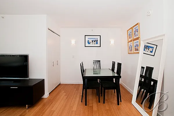 Sold by Bellmarc Realty | media 19