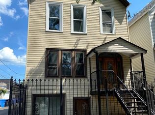 1847 N Talman Ave #2, Chicago, IL 60647