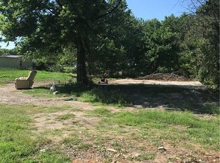 608 E Lincoln St, Greenwood, AR 72936