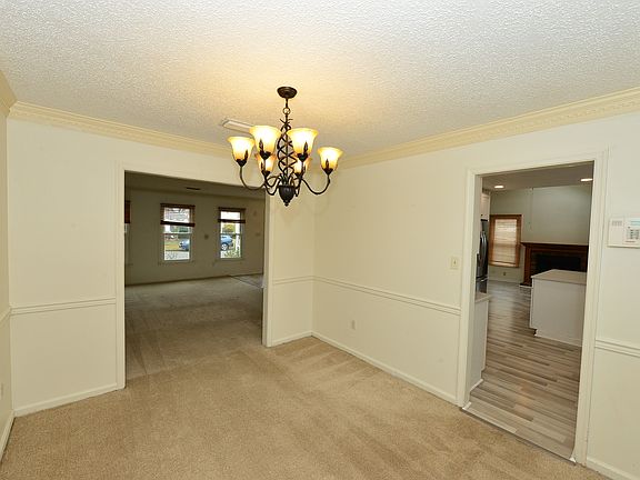 5th image of 1445 Collingswood Trl