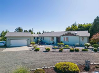 1782 Lotzgesell Rd, Sequim, WA 98382