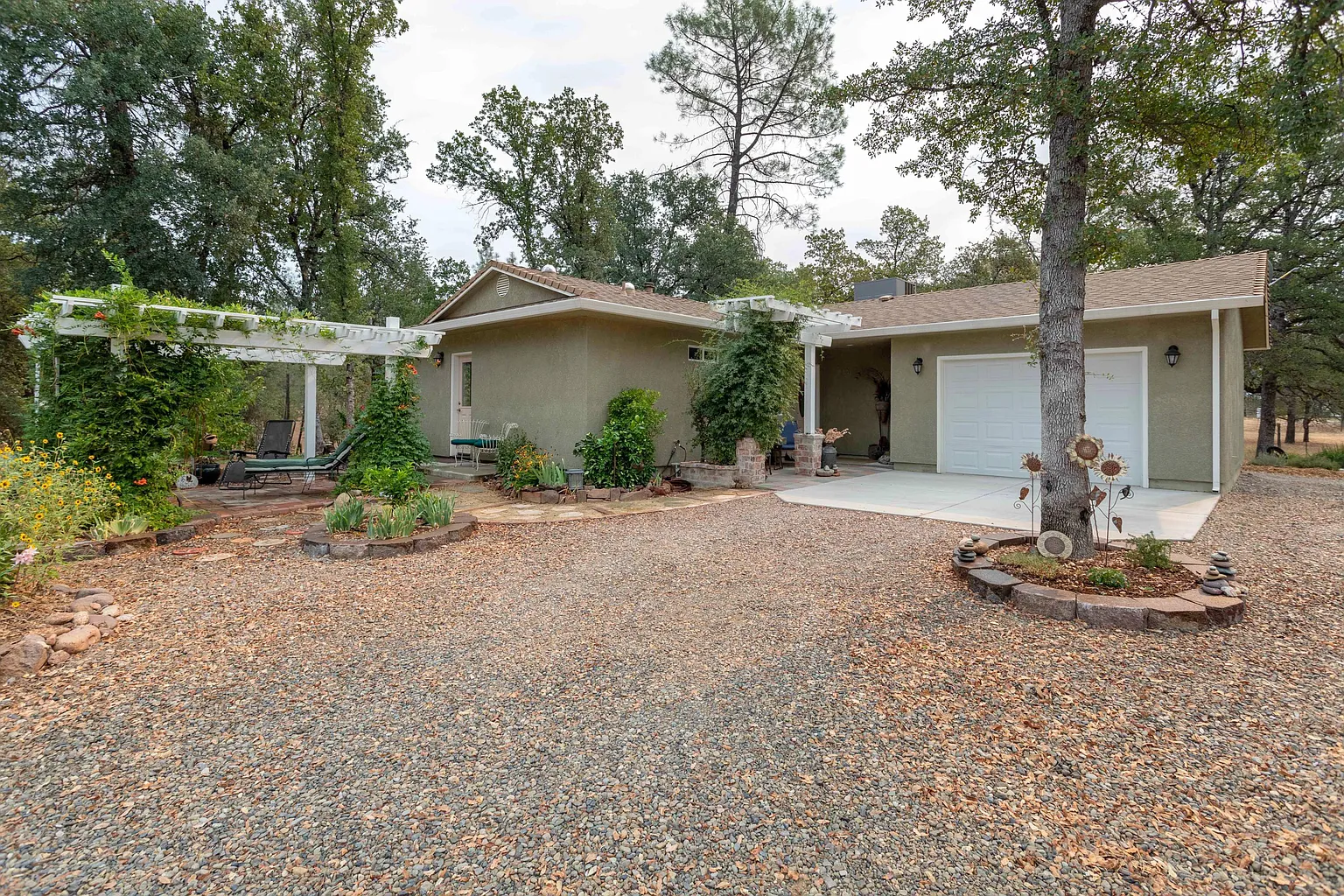 11701 Helena Dr photo 1