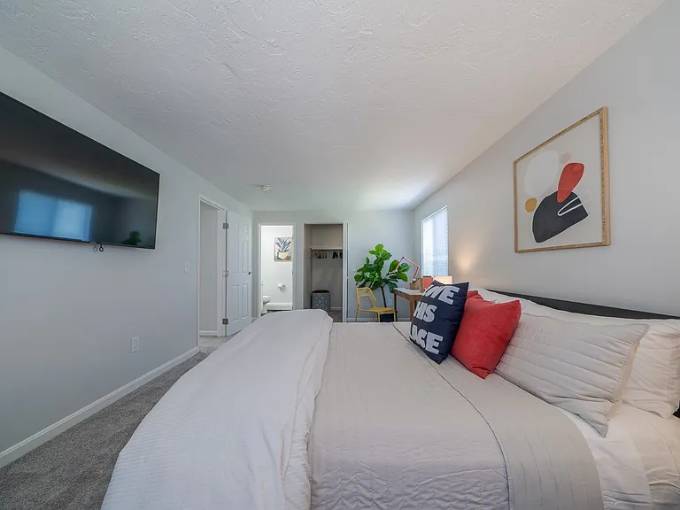 Large Primary Bedroom at Rosemont Square Apartments in Randolph, MA 02368