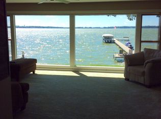 609 N Shore Dr, Clear Lake, IA 50428
