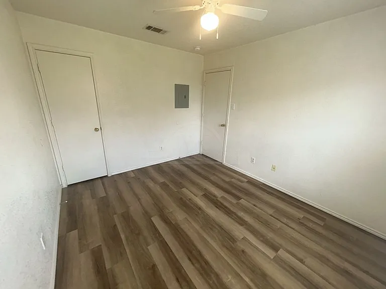 1709 Spring Rose, Killeen — Photo 8