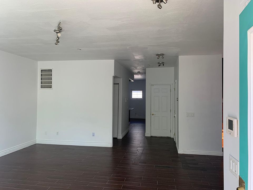 View of walking in the front door
