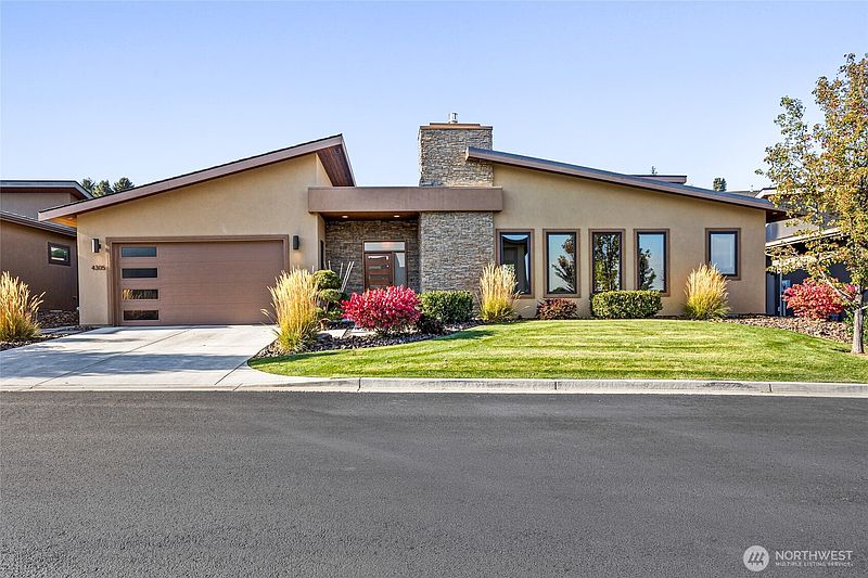 3rd image of 4305 Catalyss Way
