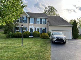 522 Courtside Ave, Gilbertsville, PA 19525