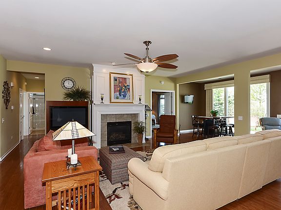 5th image of 3318 Province Cir