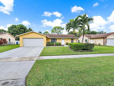 208 Bobwhite Road, Royal Palm Beach, FL, 33411