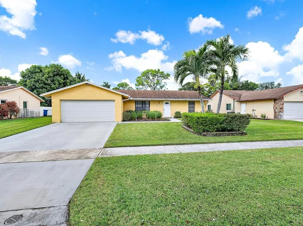 208 Bobwhite Road, Royal Palm Beach, FL 33411