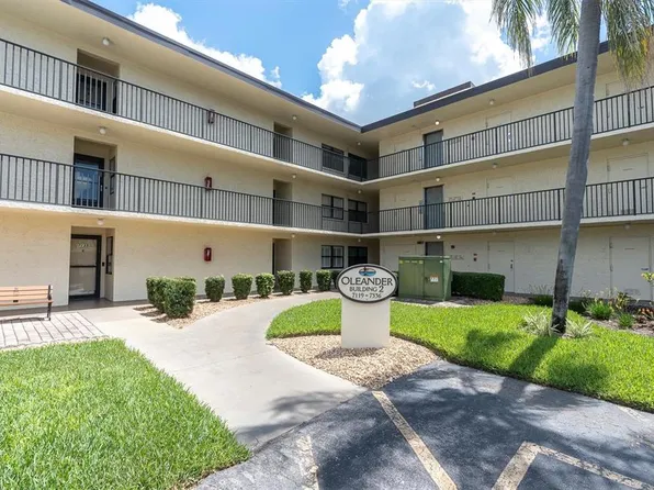 11945 143rd St APT 7325, Largo, FL 33774