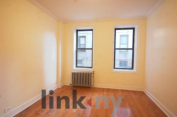 Rented by Link NY Realty | media 20