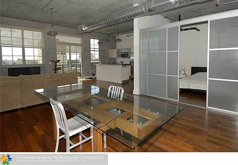 4th image of 410 1st Ave APT 606