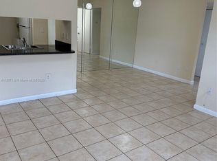 15302 SW 72nd St #29-21, Miami, FL 33193