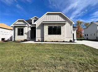 709 Pelican Dr, Polk City, IA 50226