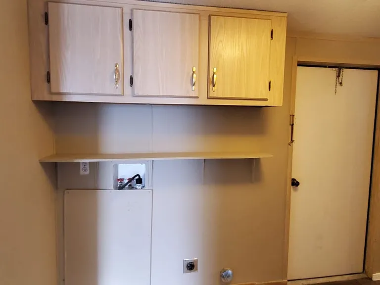 214 Colorado Dr — Photo 12